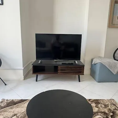 Penthouse With Seaviews Lägenhet *