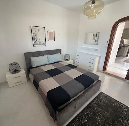 Penthouse With Seaviews *